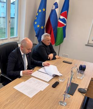 Podpis pogodbe o opravljanju javne gasilske službe za leto 2025.